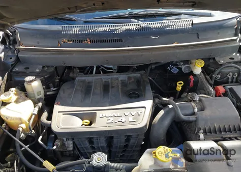 2015 Dodge Journey Sxt z USA, uszkodzony, nr VIN 3C4PDCBB5FT599881